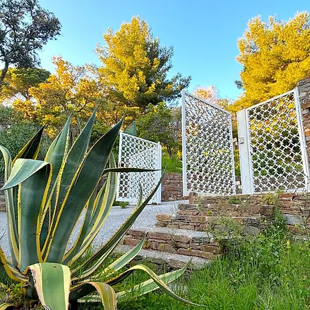Bruyeres Villa *