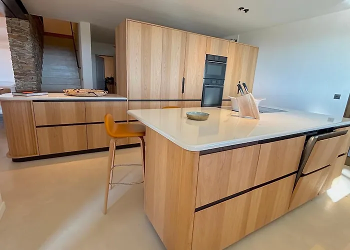 Bruyeres Борм-ле-Мимоза