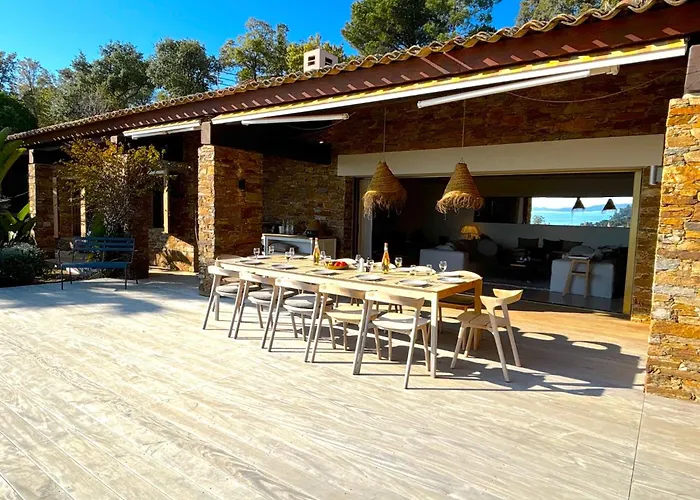 Вилла Bruyeres Борм-ле-Мимоза